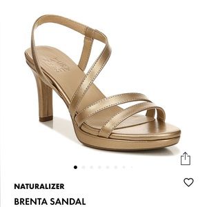 Bronze women’s naturalizer heels size 10